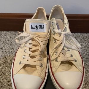 Men’s Chuck Taylors Low All Star New in Box